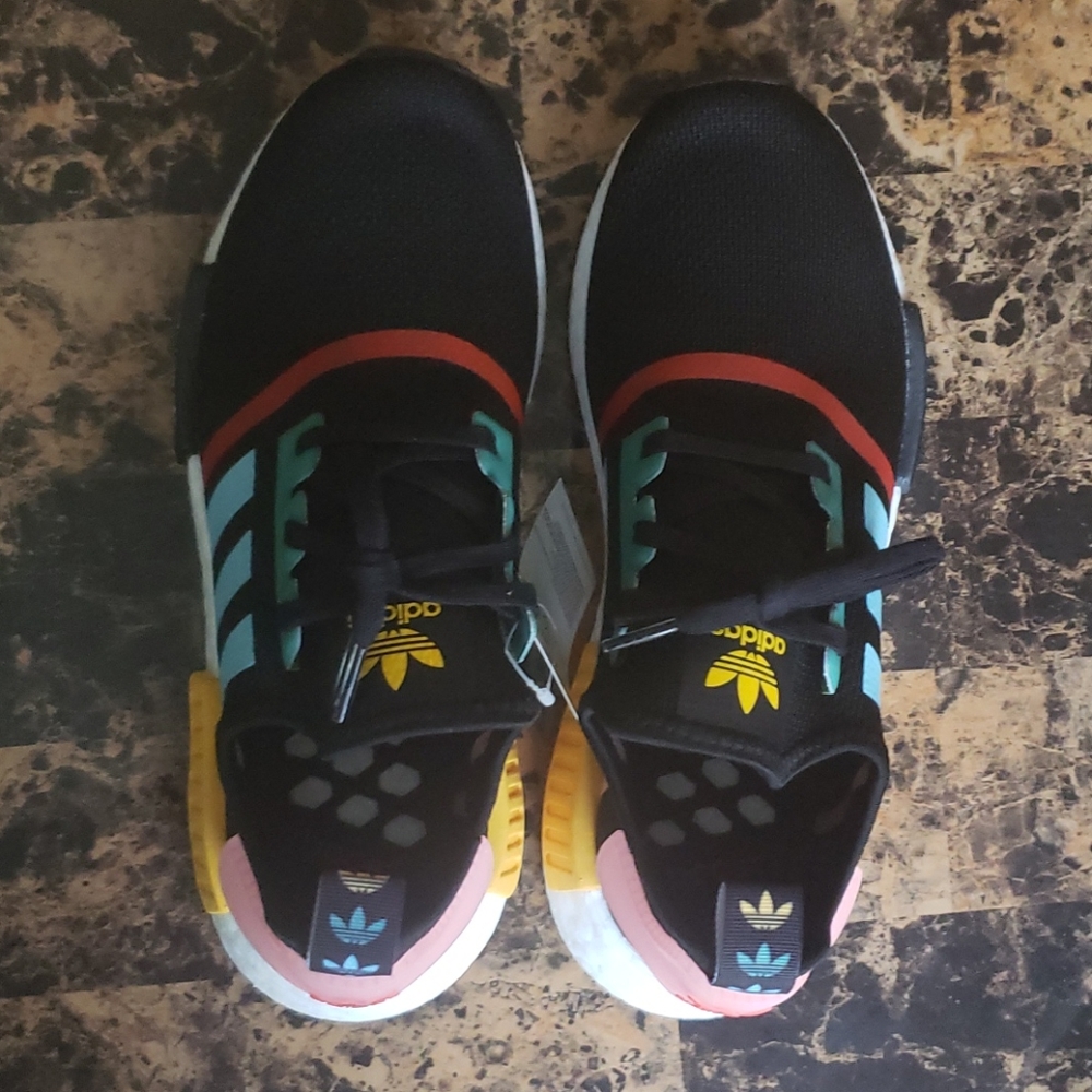 Rare Adidas NMD R1 Black/Yellow/Blue Sneakers NWT - Picture 4 of 16